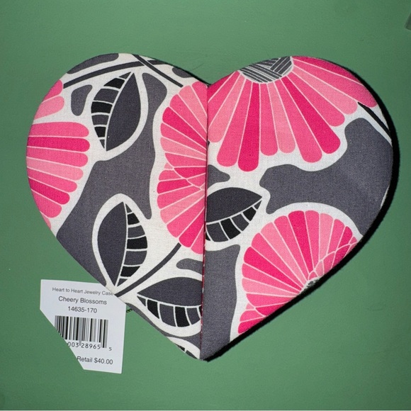 Vera Bradley $40 Heart Jewelry Case Cheery Blossoms - Picture 1 of 5